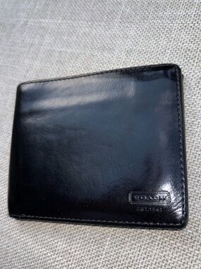 Coach black wallet leather est 1941 bifold
